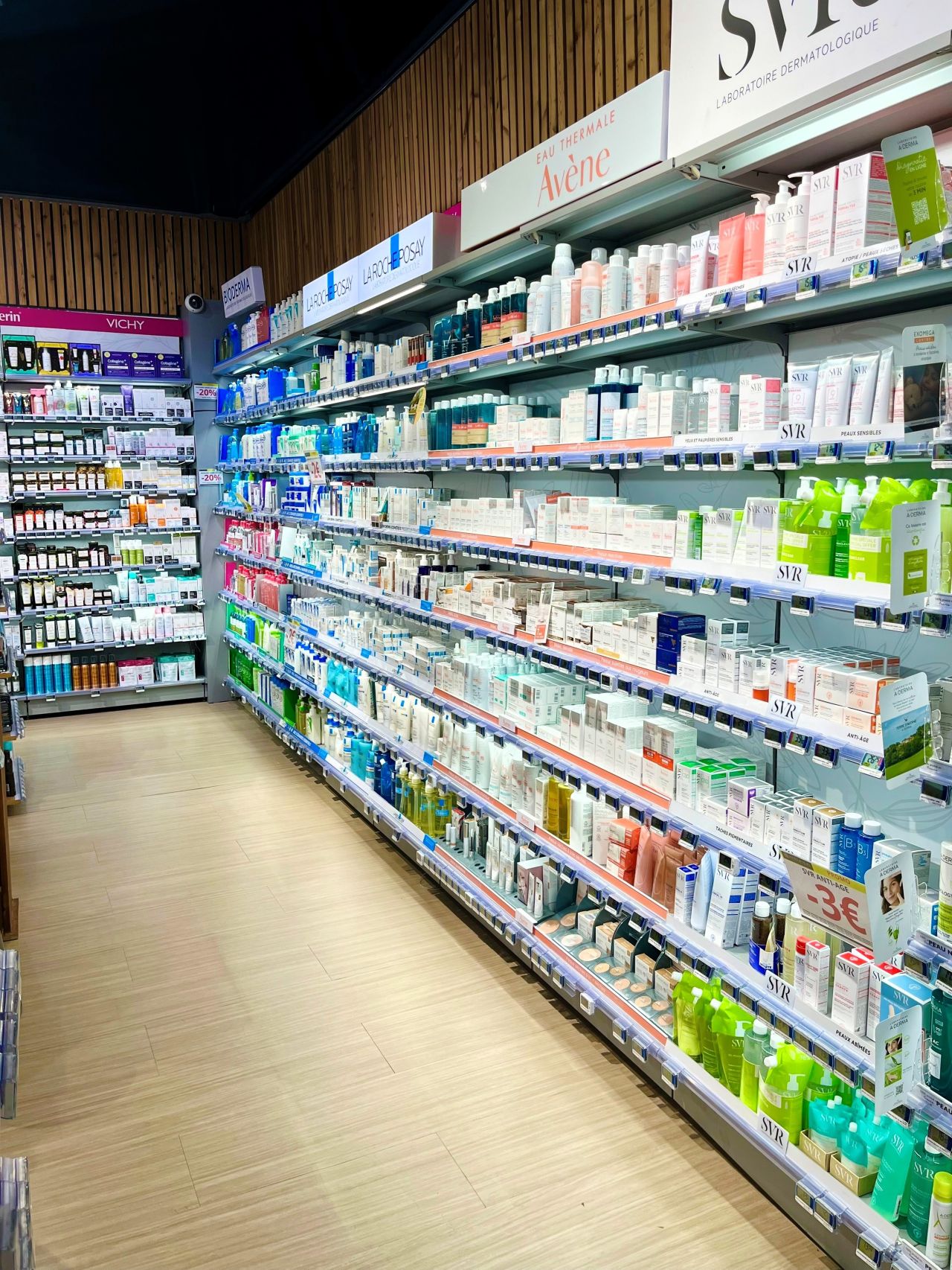 Pharmacie Dammarie — Francuska